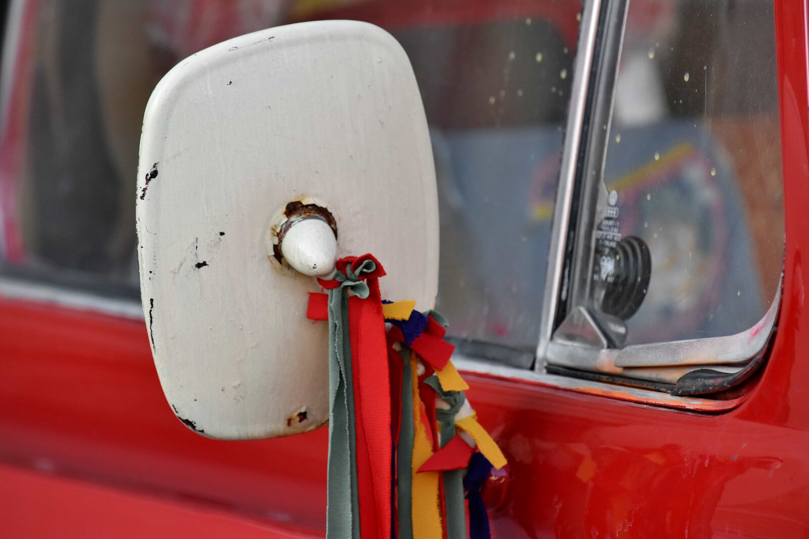Nikon D5500 sample photo. Car, carnival, festival, mirror photography