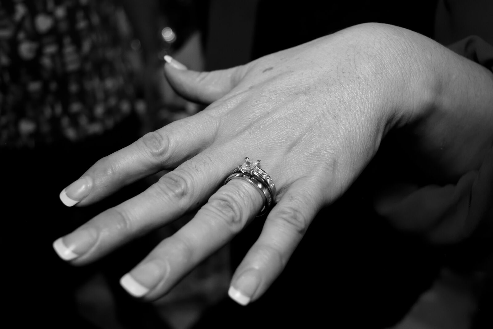 Nikon D3300 sample photo. Wedding rings, rings, hand photography