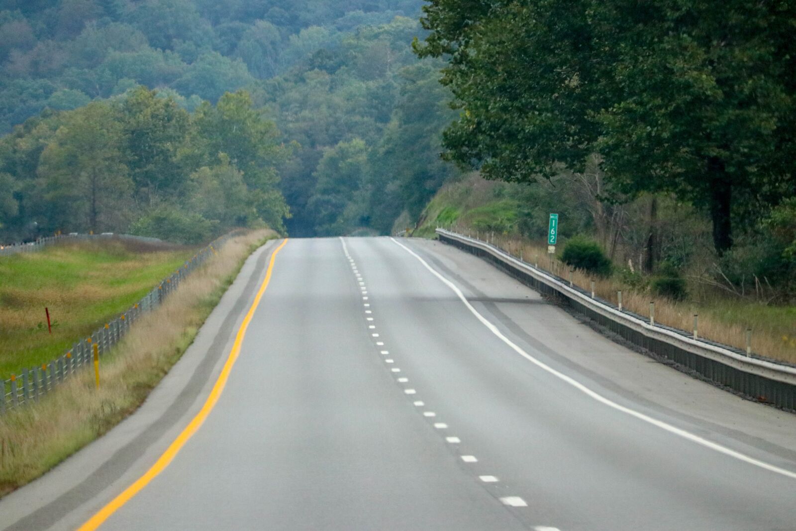 Canon EF-S 55-250mm F4-5.6 IS STM sample photo. Road, way, high photography