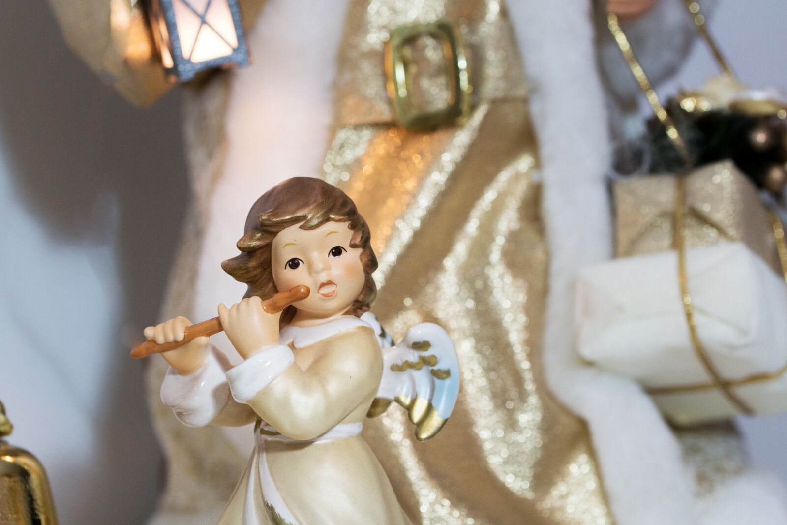 Canon EOS 70D + Canon TAMRON SP 90mm F/2.8 Di VC USD MACRO1:1 F004 sample photo. Christmas, angel, flute photography