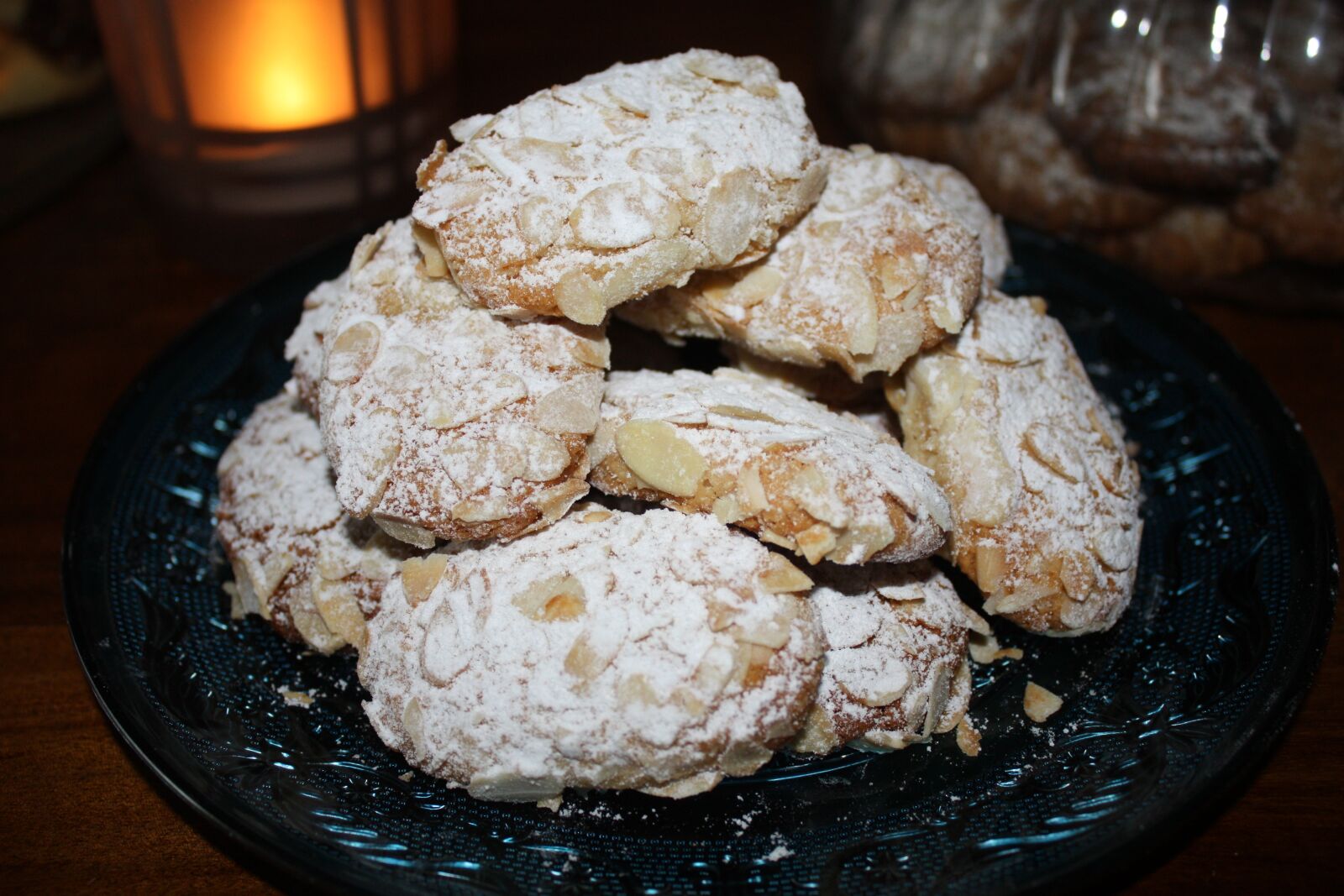 Canon EOS 450D (EOS Rebel XSi / EOS Kiss X2) sample photo. Italian almond biscuits, pastries photography