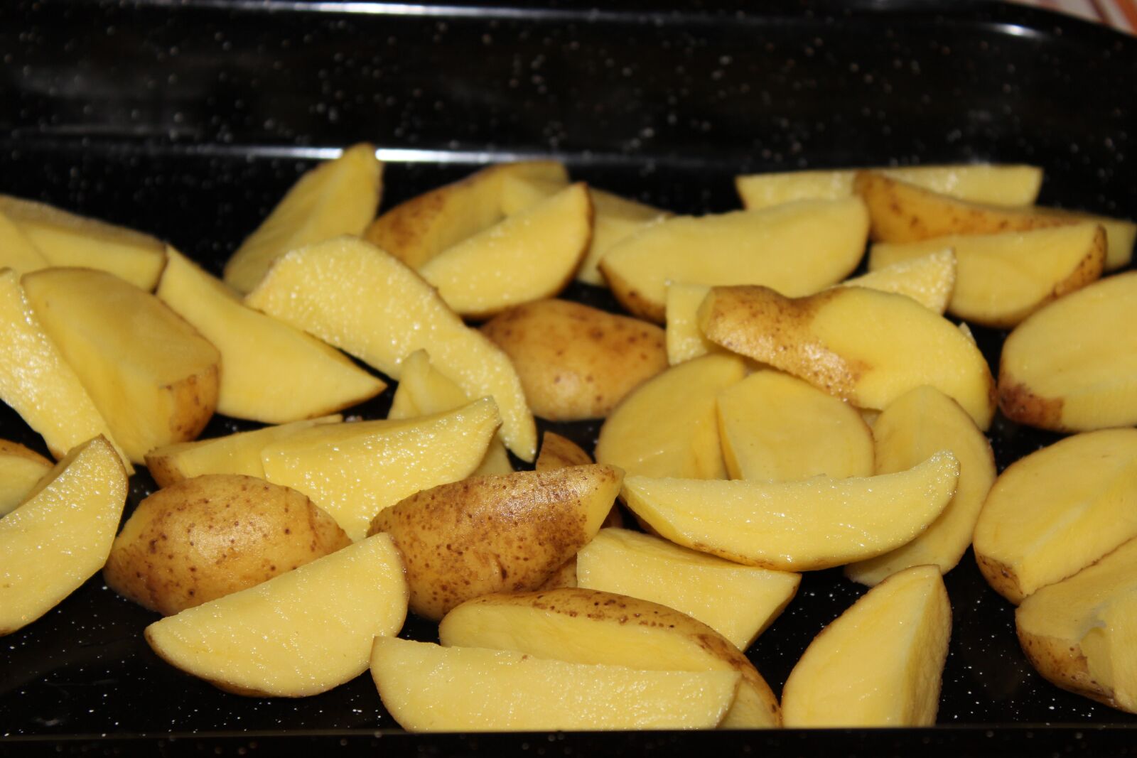 Canon EOS 600D (Rebel EOS T3i / EOS Kiss X5) sample photo. Potato, dinner, food photography