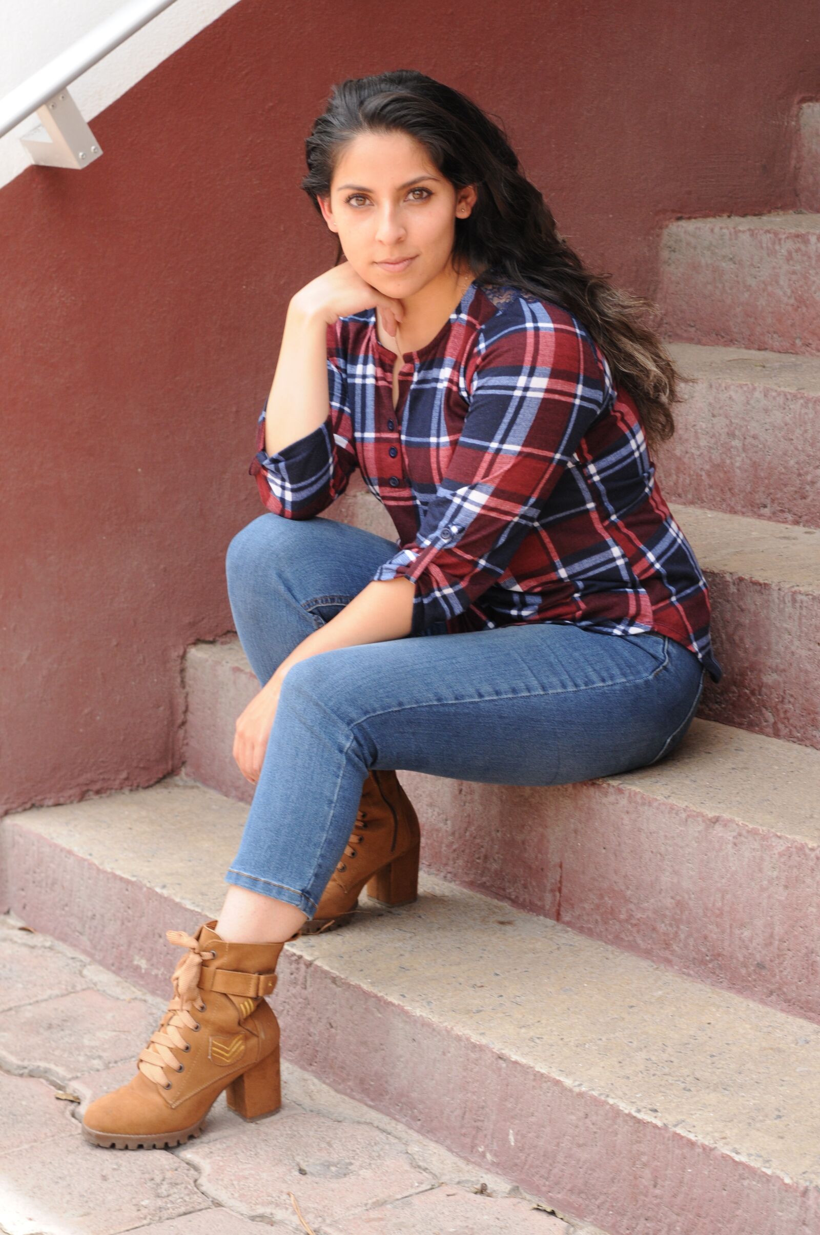 Nikon D300S sample photo. Girl sitting, stairs, women photography