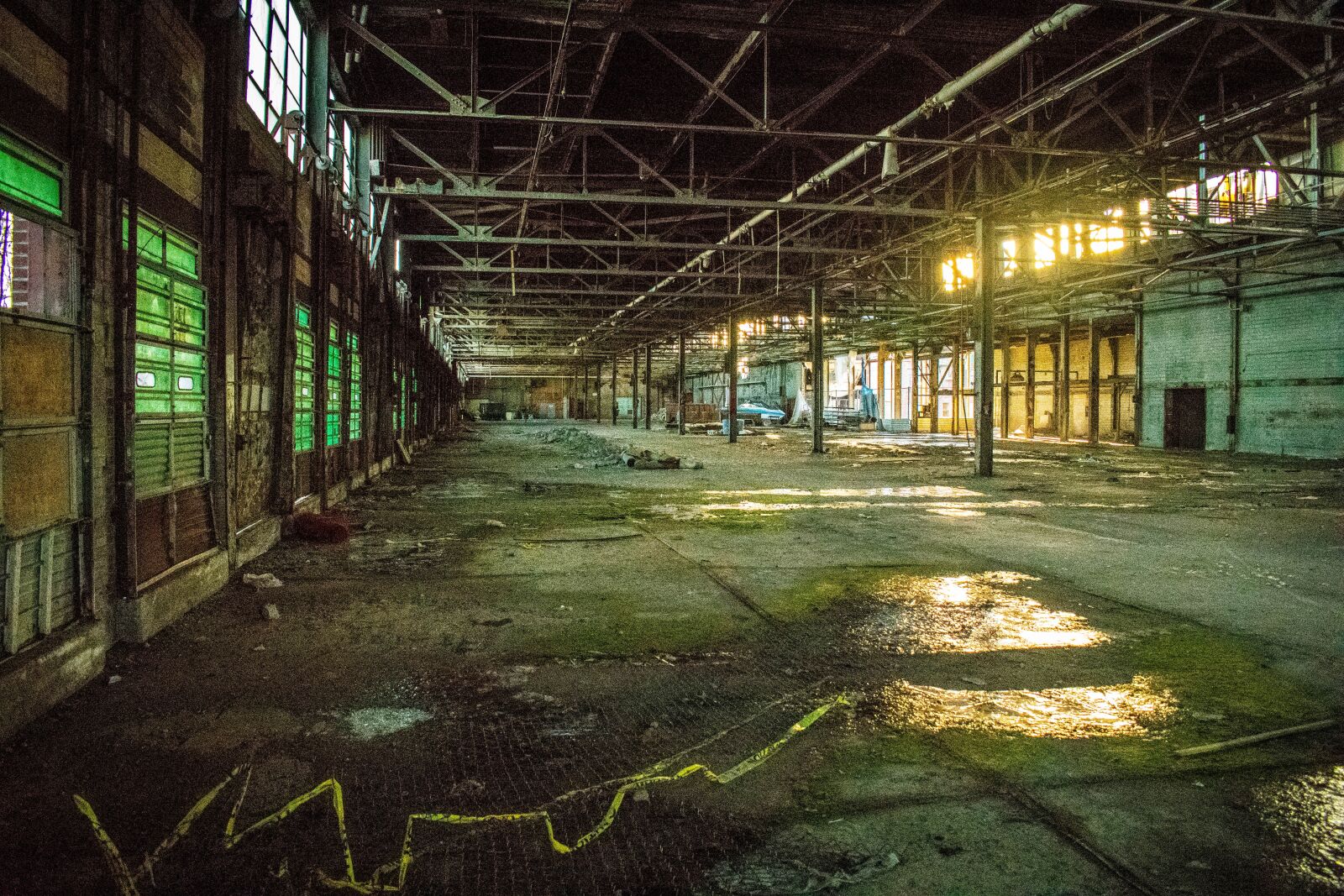 Nikon D3400 sample photo. Warehouse, dirty, industrial photography