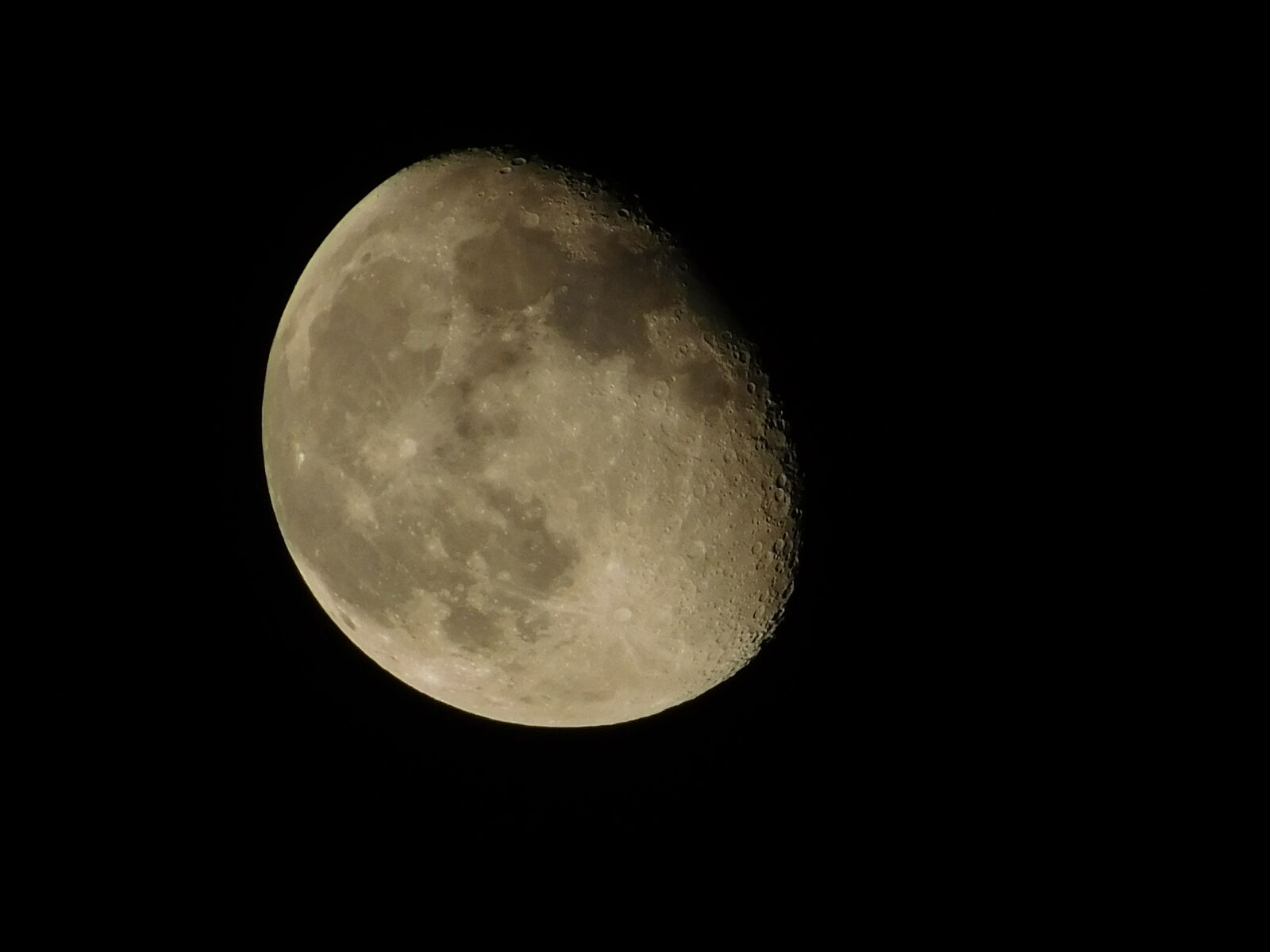 Nikon Coolpix L840 sample photo