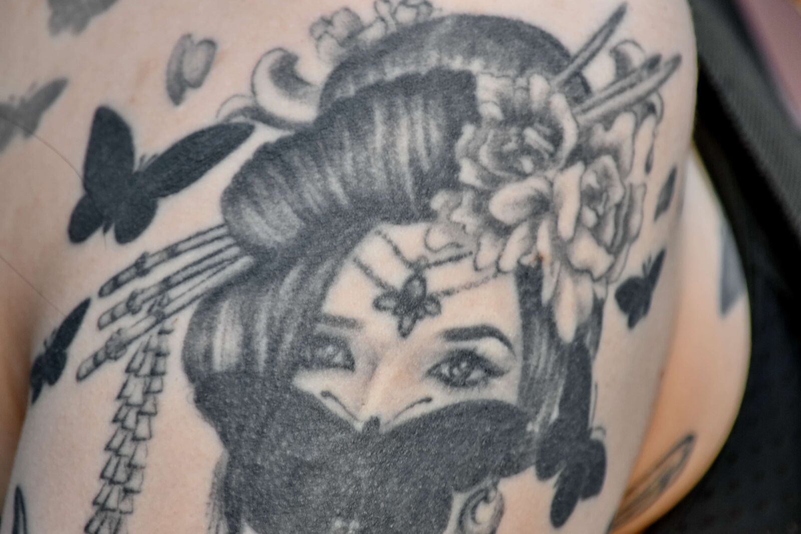 Nikon D5500 sample photo. Arm, art, black and photography