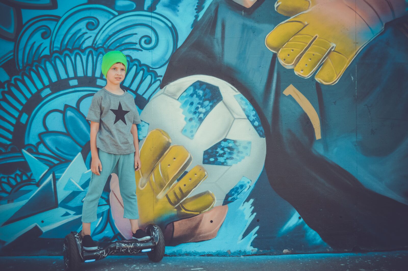 Nikon D3200 sample photo. Gyrometer, teen, boy photography