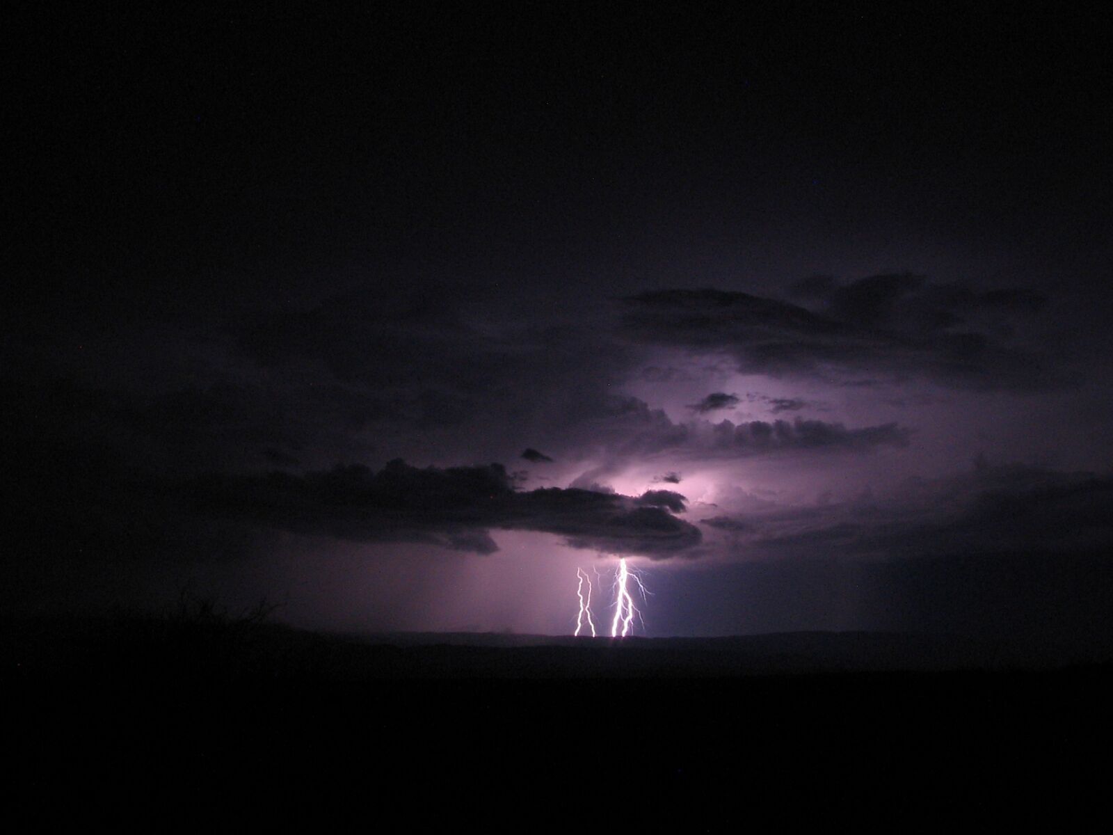 Canon POWERSHOT S1 IS sample photo. Lightning, thunderstorm, storm photography