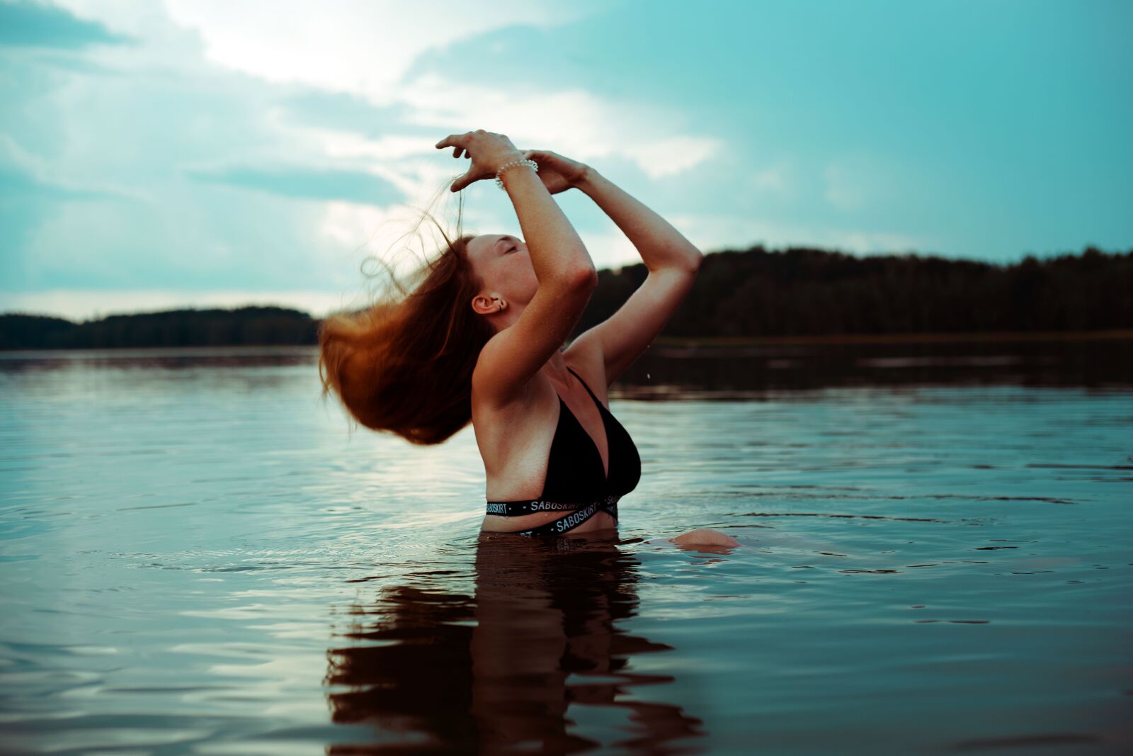 Canon EOS 6D sample photo. Girl, storm, water photography
