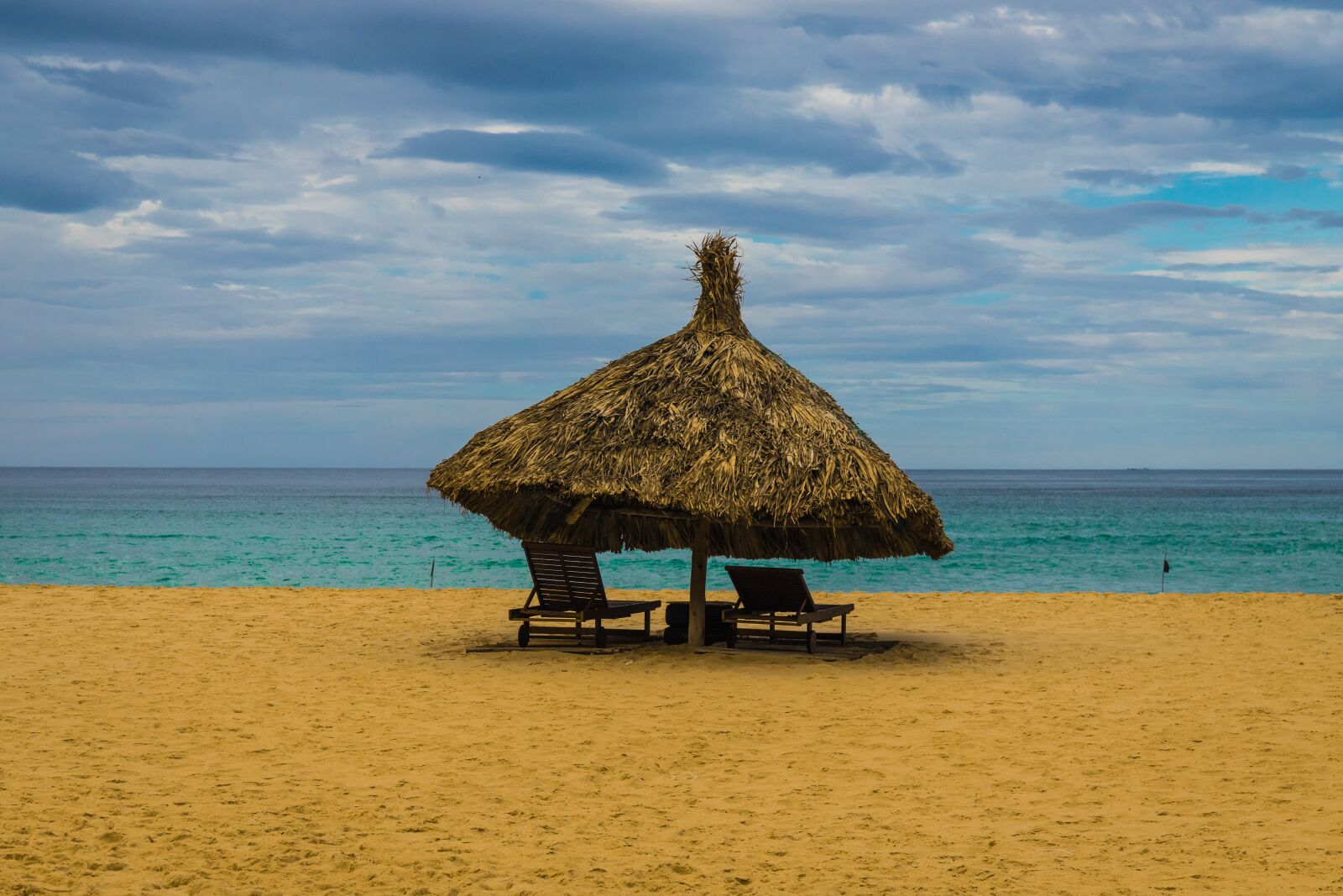 Canon EOS 6D Mark II sample photo. Beach, serenity, rest photography