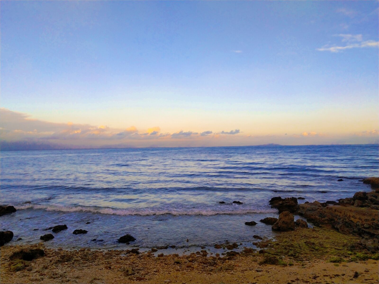 HMD Global Nokia 7 plus sample photo. Summer, beach side, sea photography