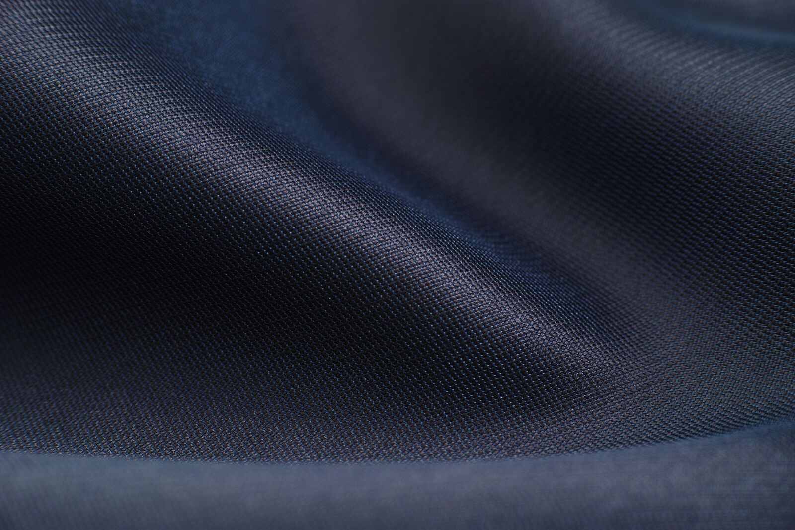 Sigma dp3 Quattro sample photo. Dark blue, blue, fabric photography