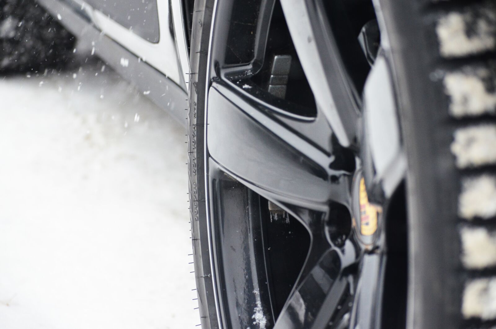 Nikon D5100 sample photo. Car, wheel, black photography
