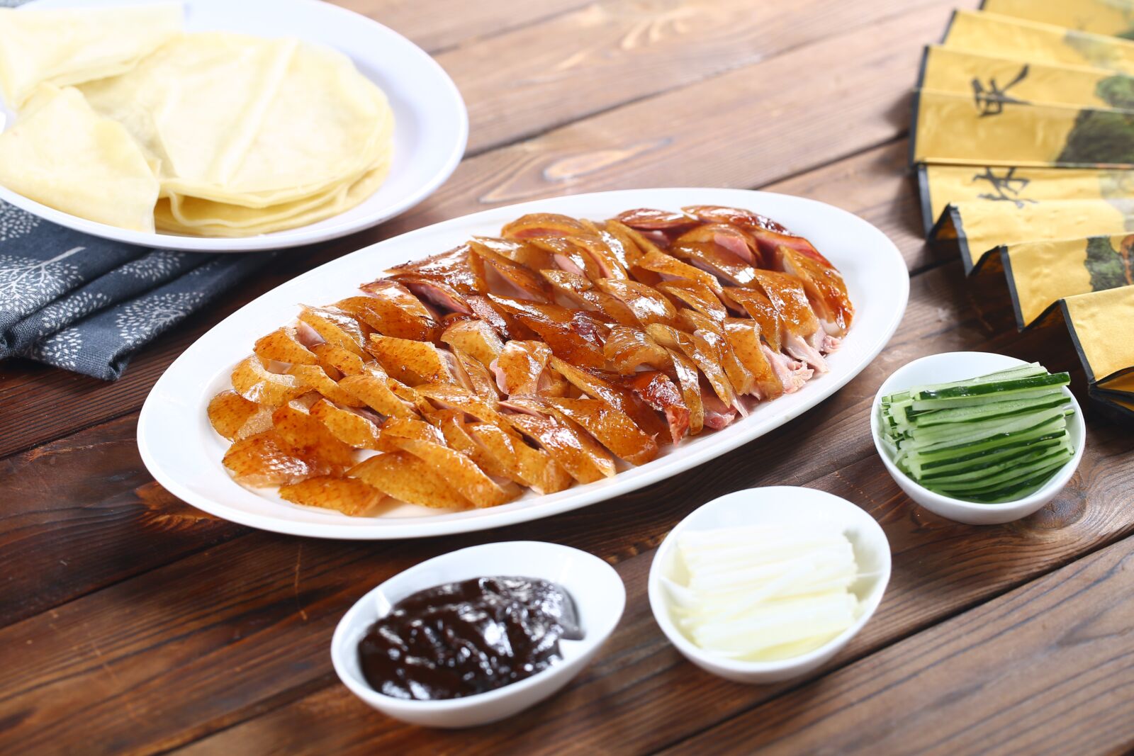 Canon EF 100mm F2.8L Macro IS USM sample photo. Peking duck, duck, roast photography