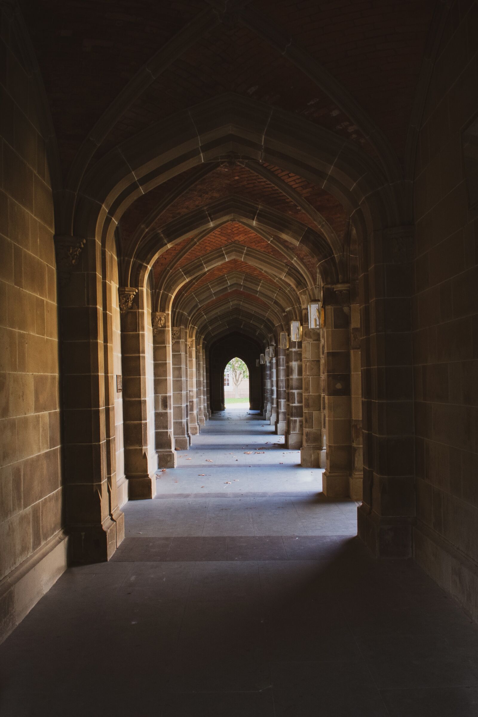 Nikon D3400 sample photo. University, dark, hogwarts photography