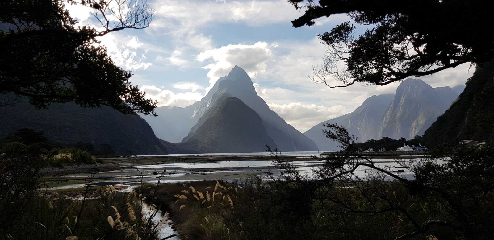Samsung Galaxy S8 sample photo. New zealand, mountains, nature photography