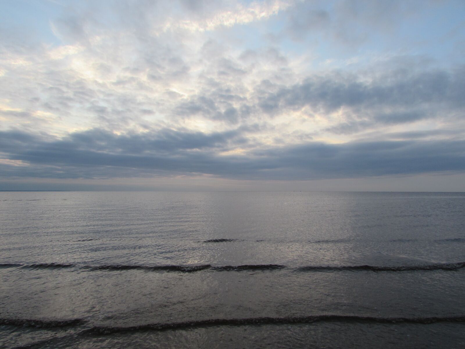 Canon PowerShot SX510 HS sample photo. Sea, whte sea, summer photography