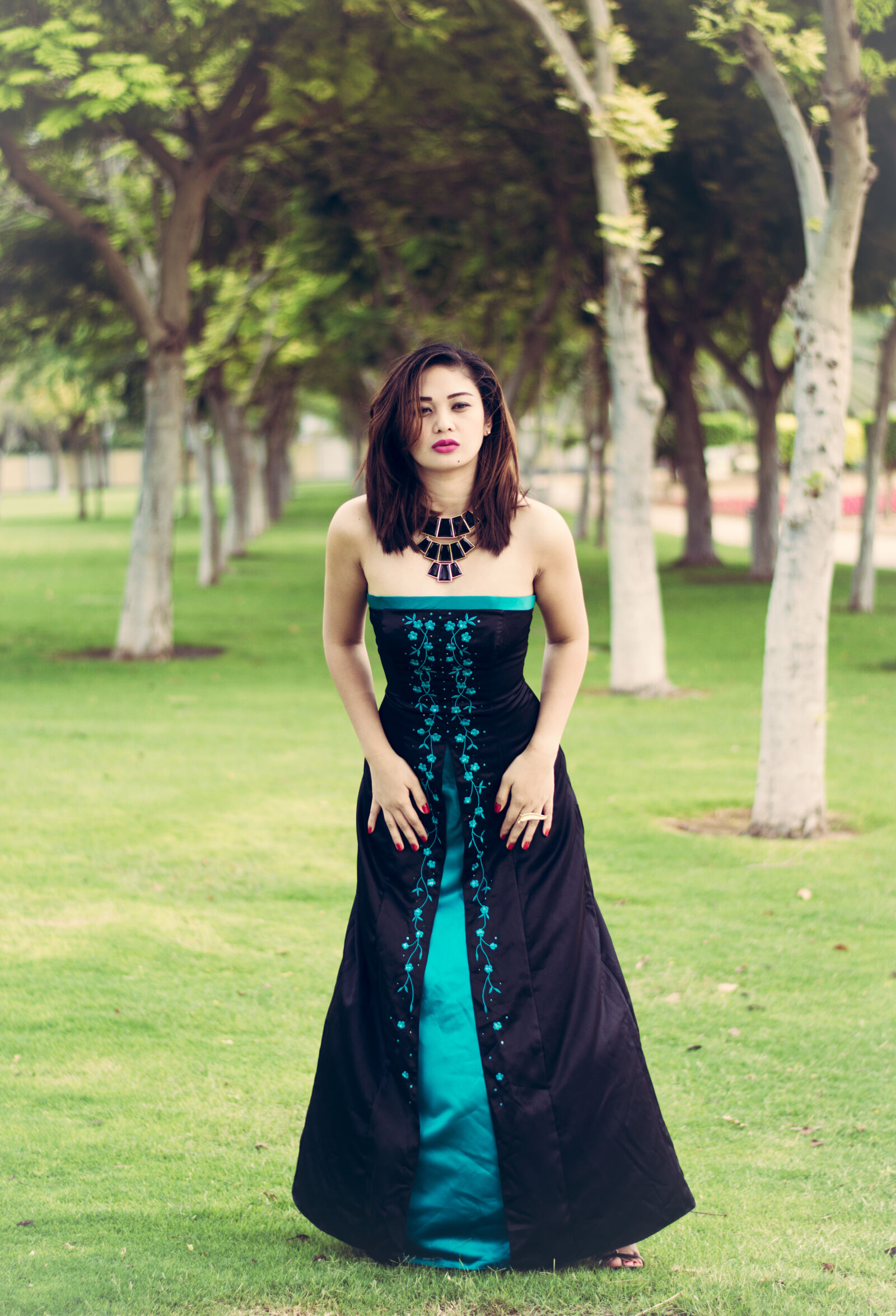 Nikon D3200 + Nikon AF-S Nikkor 50mm F1.8G sample photo. Adult, beautiful, dress, enjoyment photography