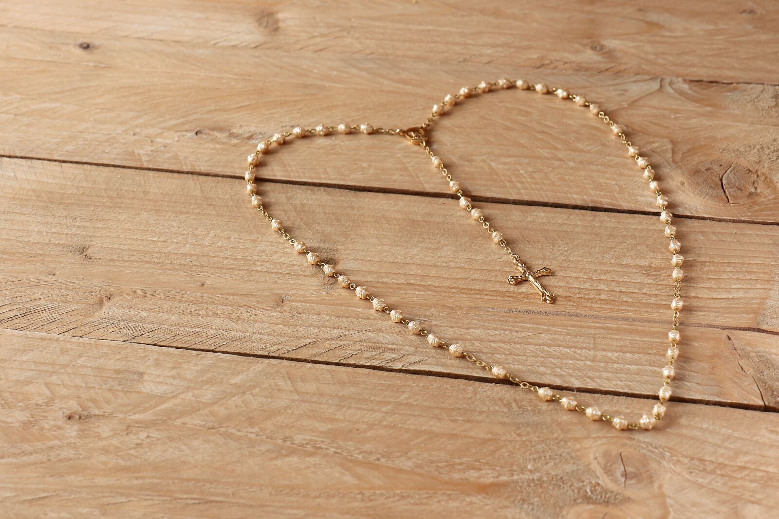 Canon EOS 7D Mark II sample photo. The rosary, prayer, first photography