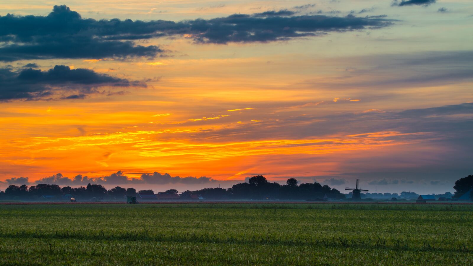 Tamron SP 150-600mm F5-6.3 Di VC USD sample photo. Dawn, sunrise, morgenrot photography