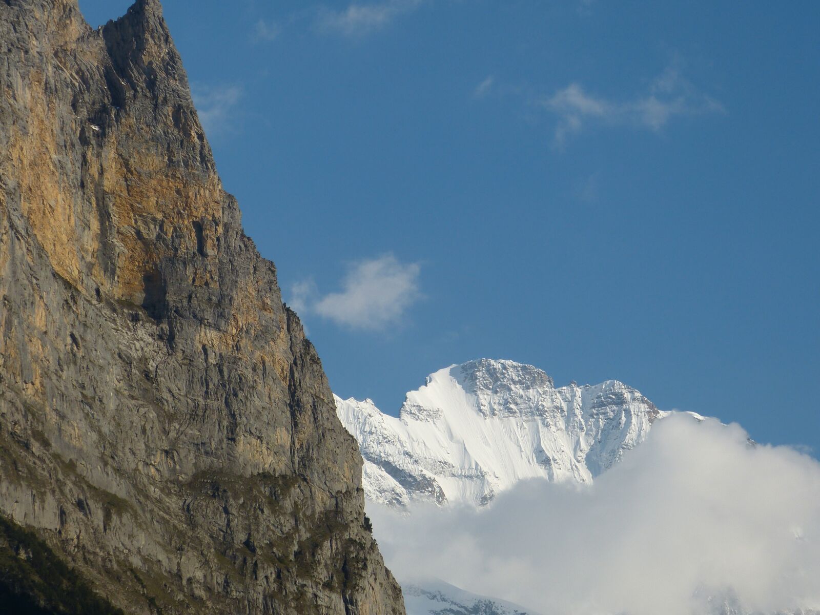 Panasonic Lumix DMC-FZ150 sample photo. Switzerland, mountain, mountains photography