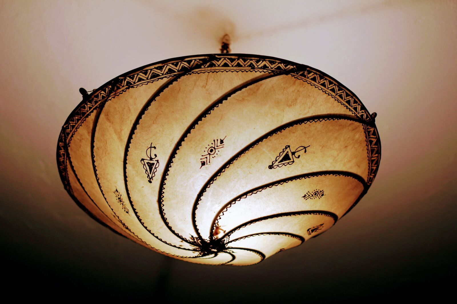 Canon EOS 60D + Canon EF 50mm F1.4 USM sample photo. Lamp, ceiling lamp, decoration photography