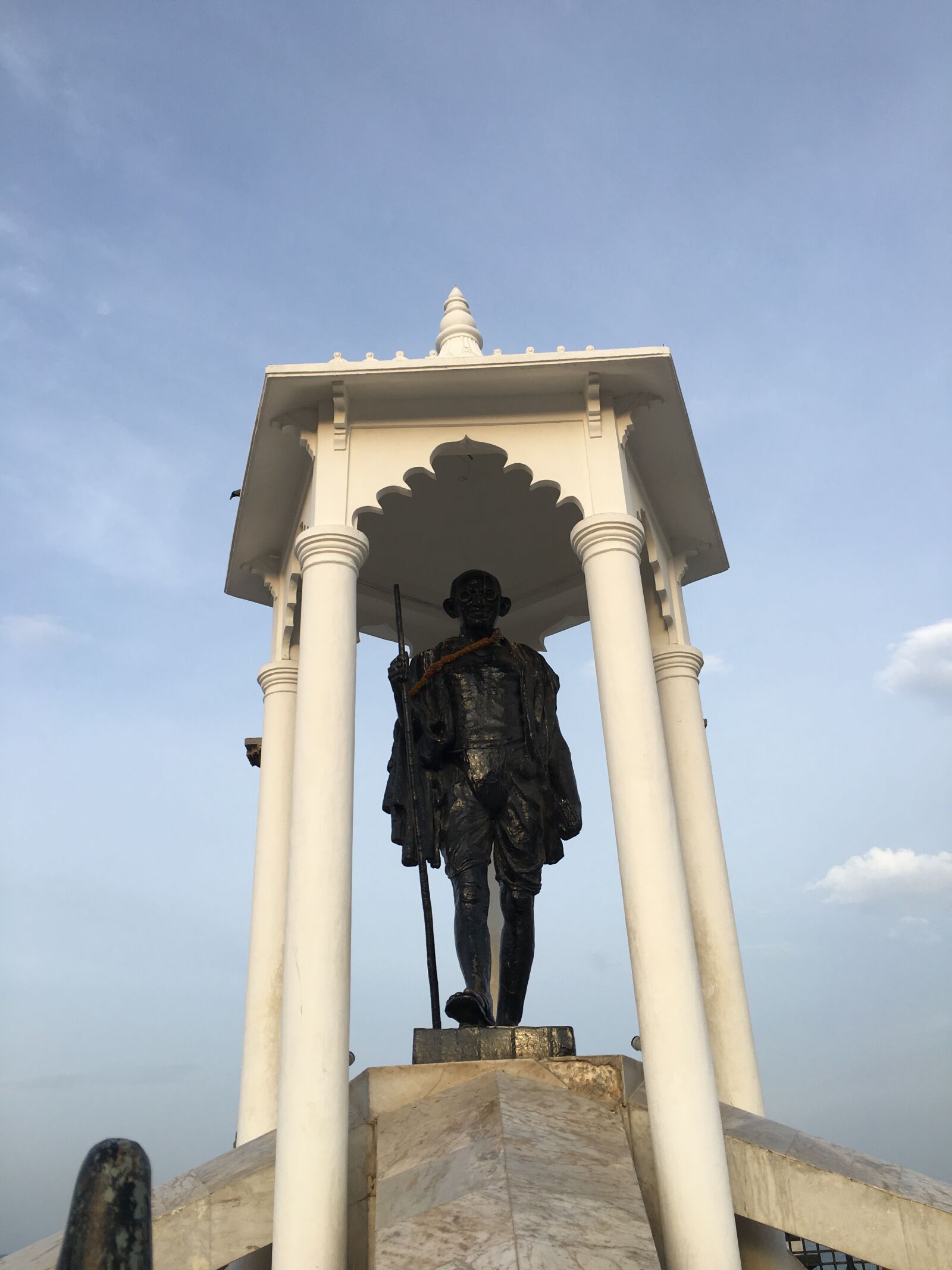 Apple iPhone 6s sample photo. Mahatma gandhi, pondichery, statue photography