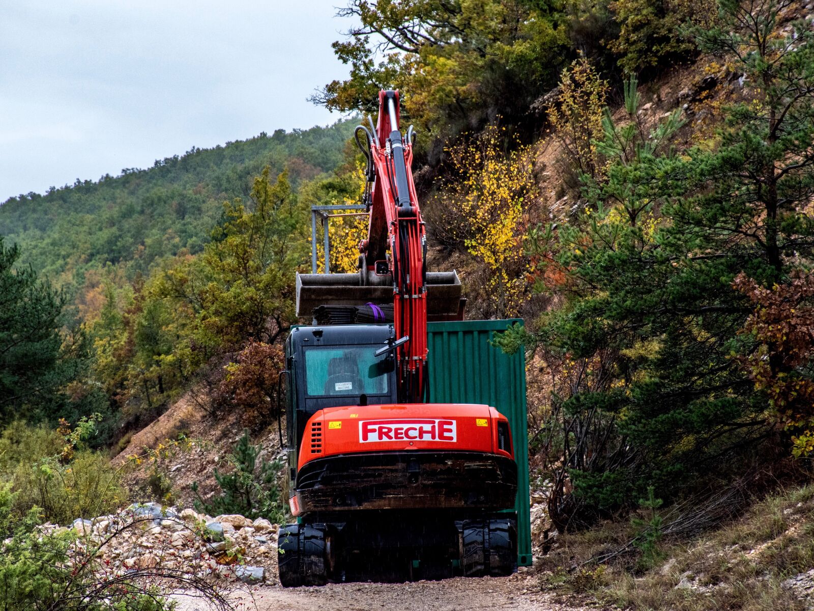 Nikon D5600 sample photo. Road work, construction vehicle photography