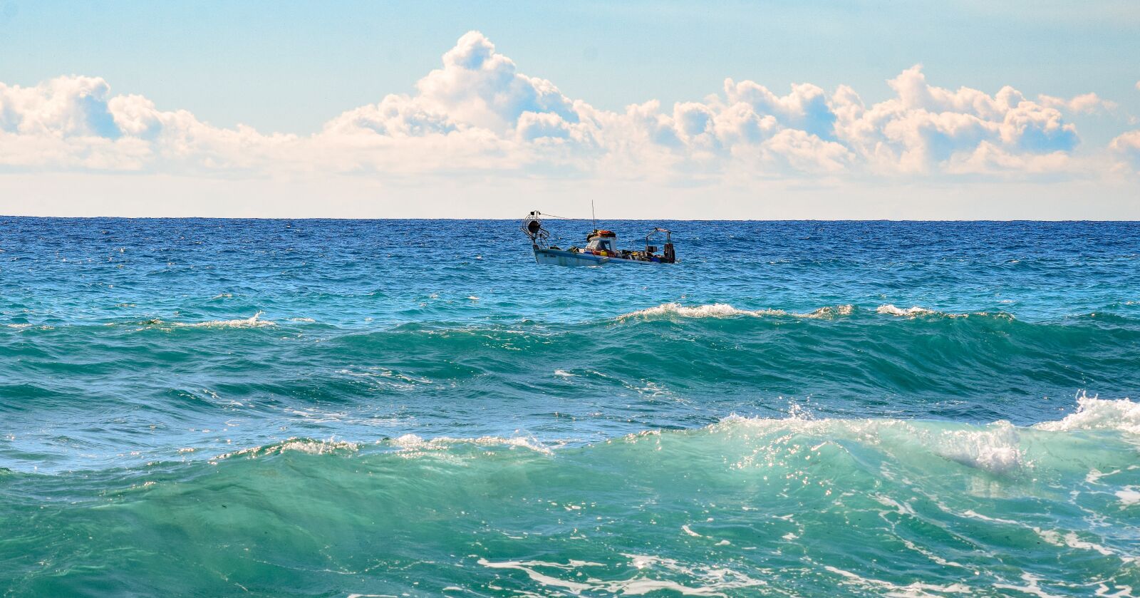 Nikon D3300 sample photo. Sea, waves, horizon photography