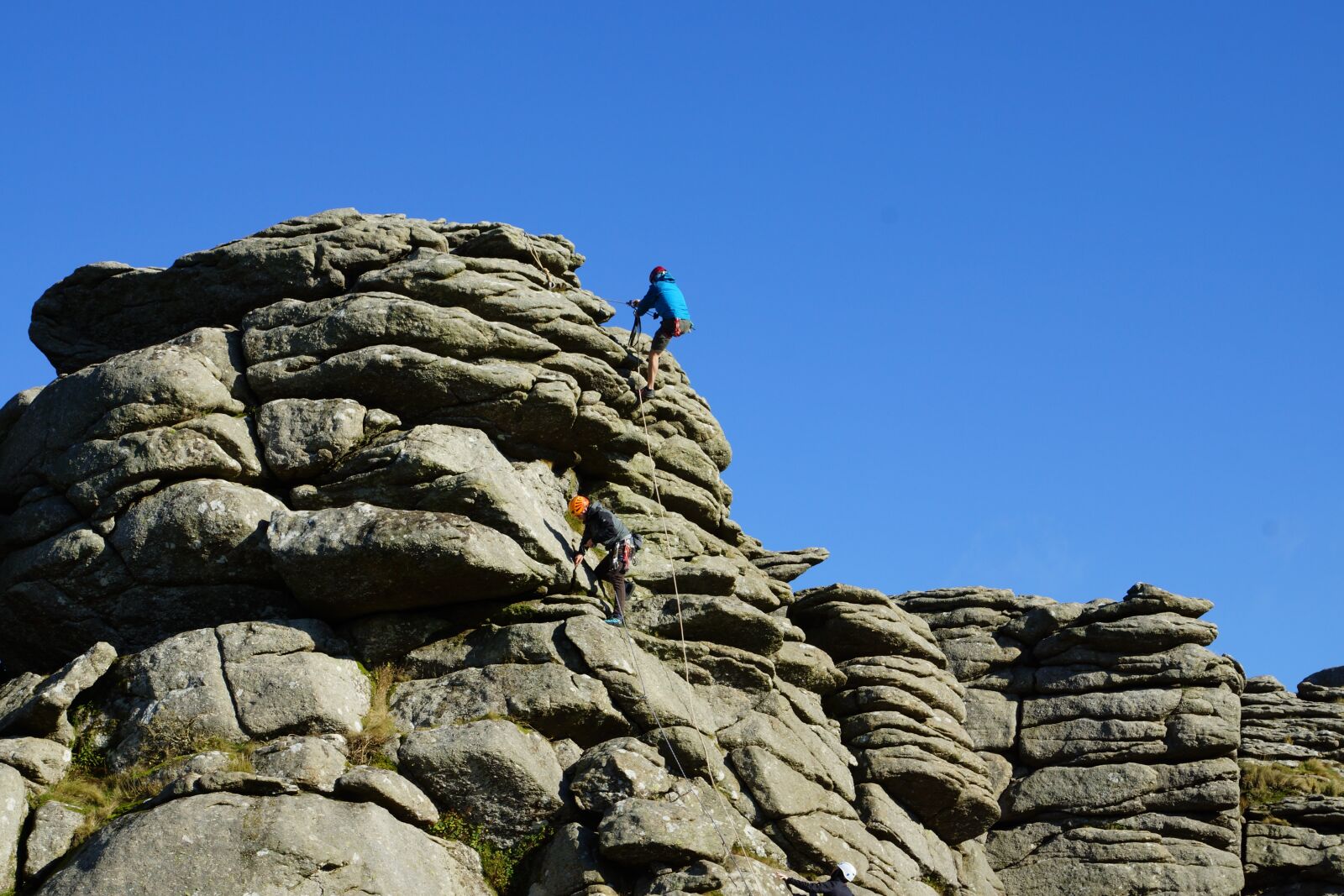 Sony SLT-A77 + Sony DT 16-50mm F2.8 SSM sample photo. Rock climbing, dartmoor, hound photography