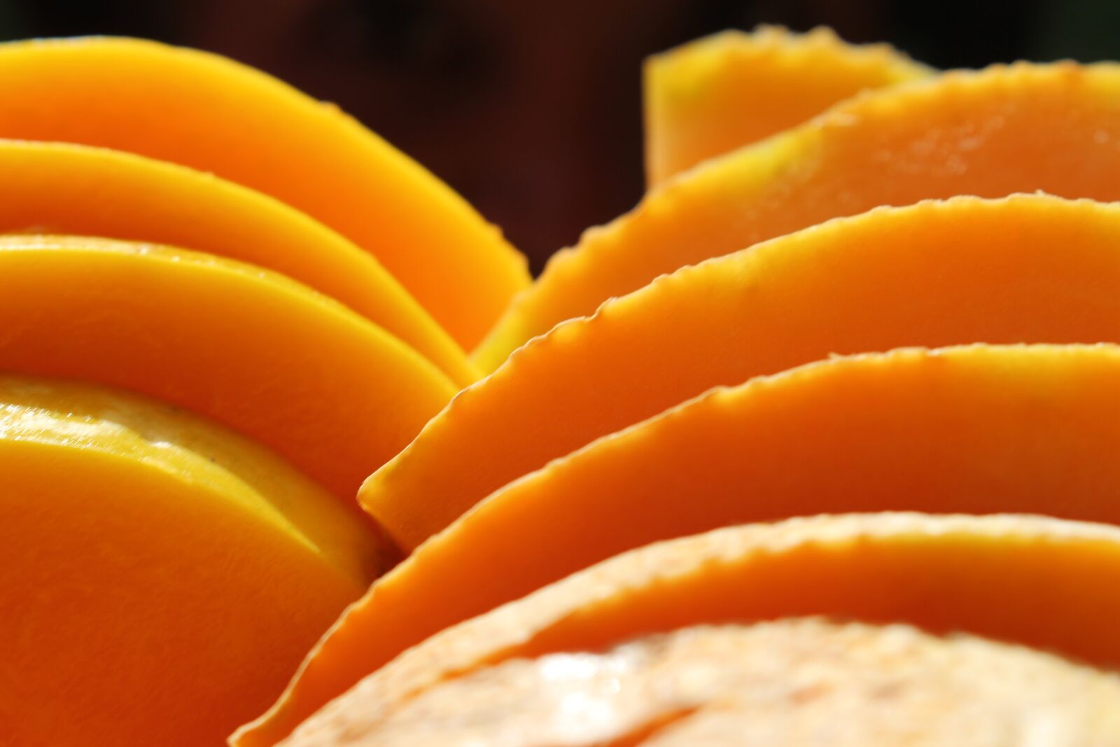 Canon EOS 700D (EOS Rebel T5i / EOS Kiss X7i) sample photo. Fruit, chopped, fresh photography