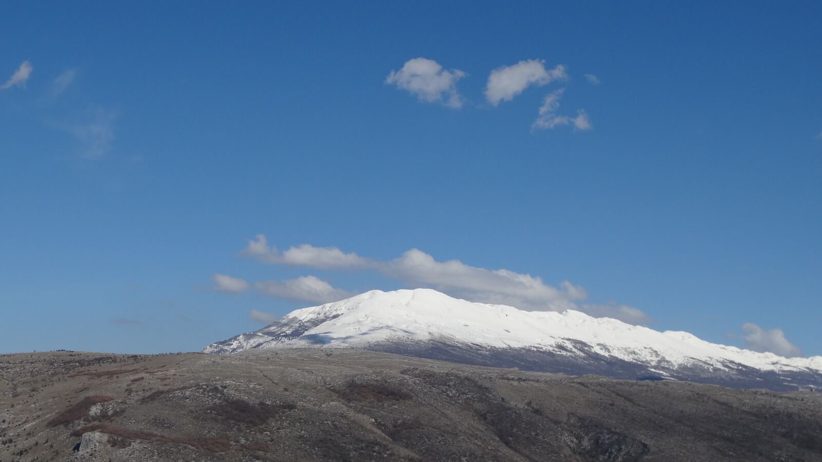 Sony Cyber-shot DSC-HX300 sample photo. Clouds, snow, mountain photography