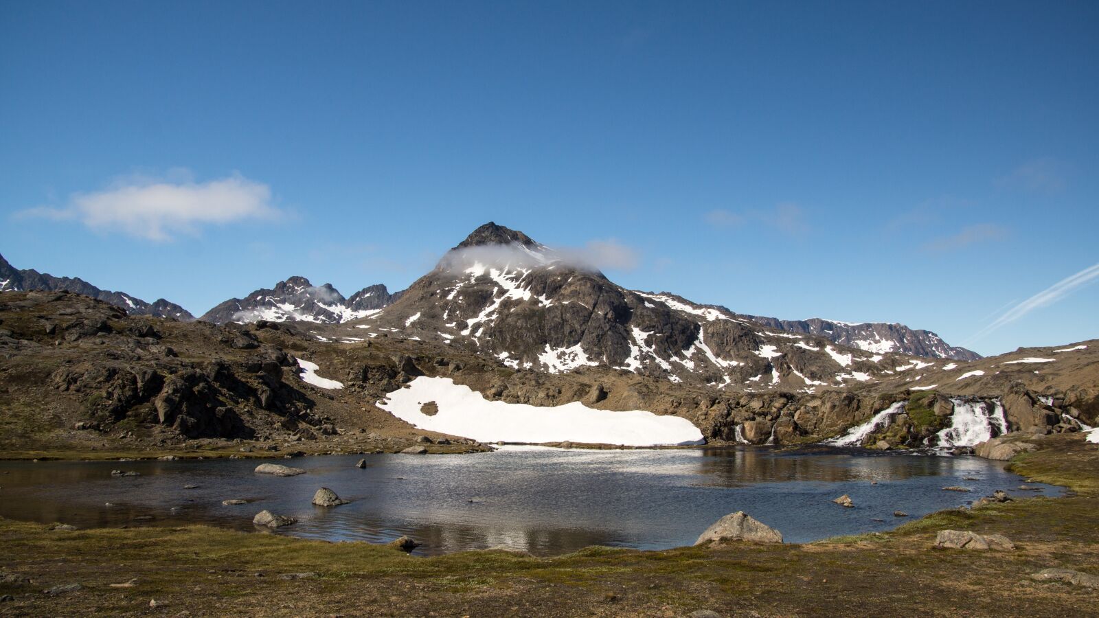 Tamron 16-300mm F3.5-6.3 Di II VC PZD Macro sample photo. Mountain, lake, wilderness photography
