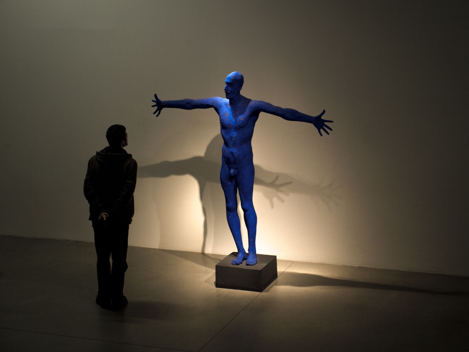 Olympus E-510 (EVOLT E-510) sample photo. Modern, art, museum photography