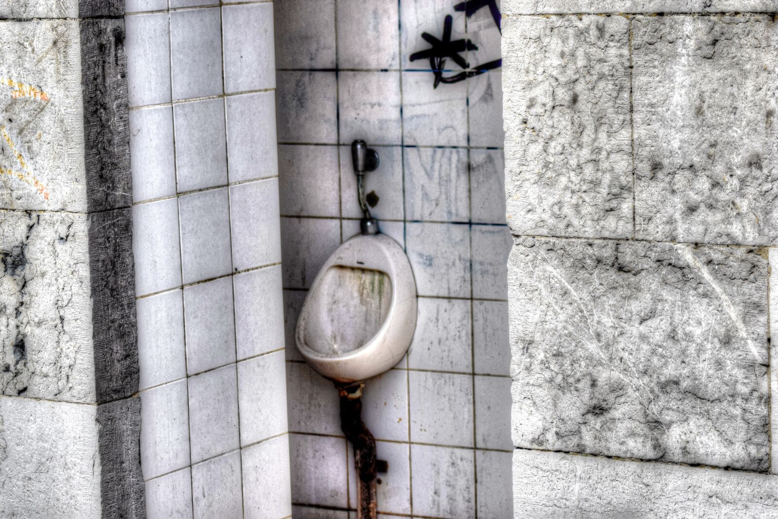 Nikon D5300 sample photo. Urinal, chamber pot, toilet photography