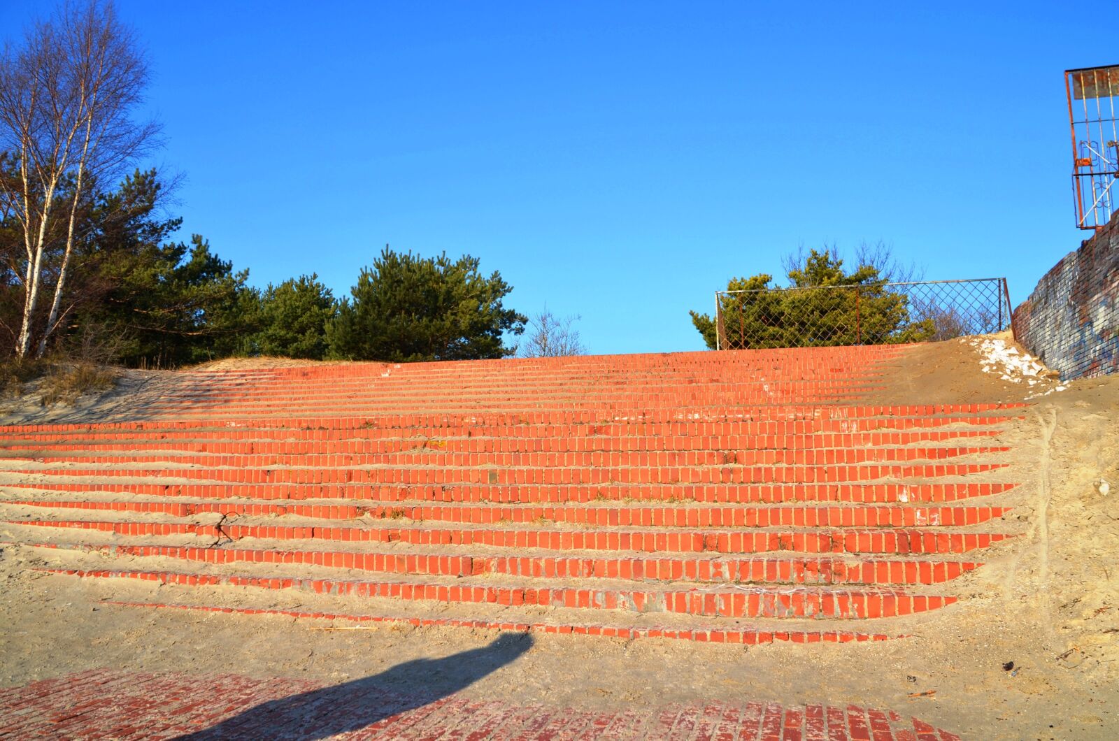 Nikon D5100 sample photo. Prora, kdf, monument photography