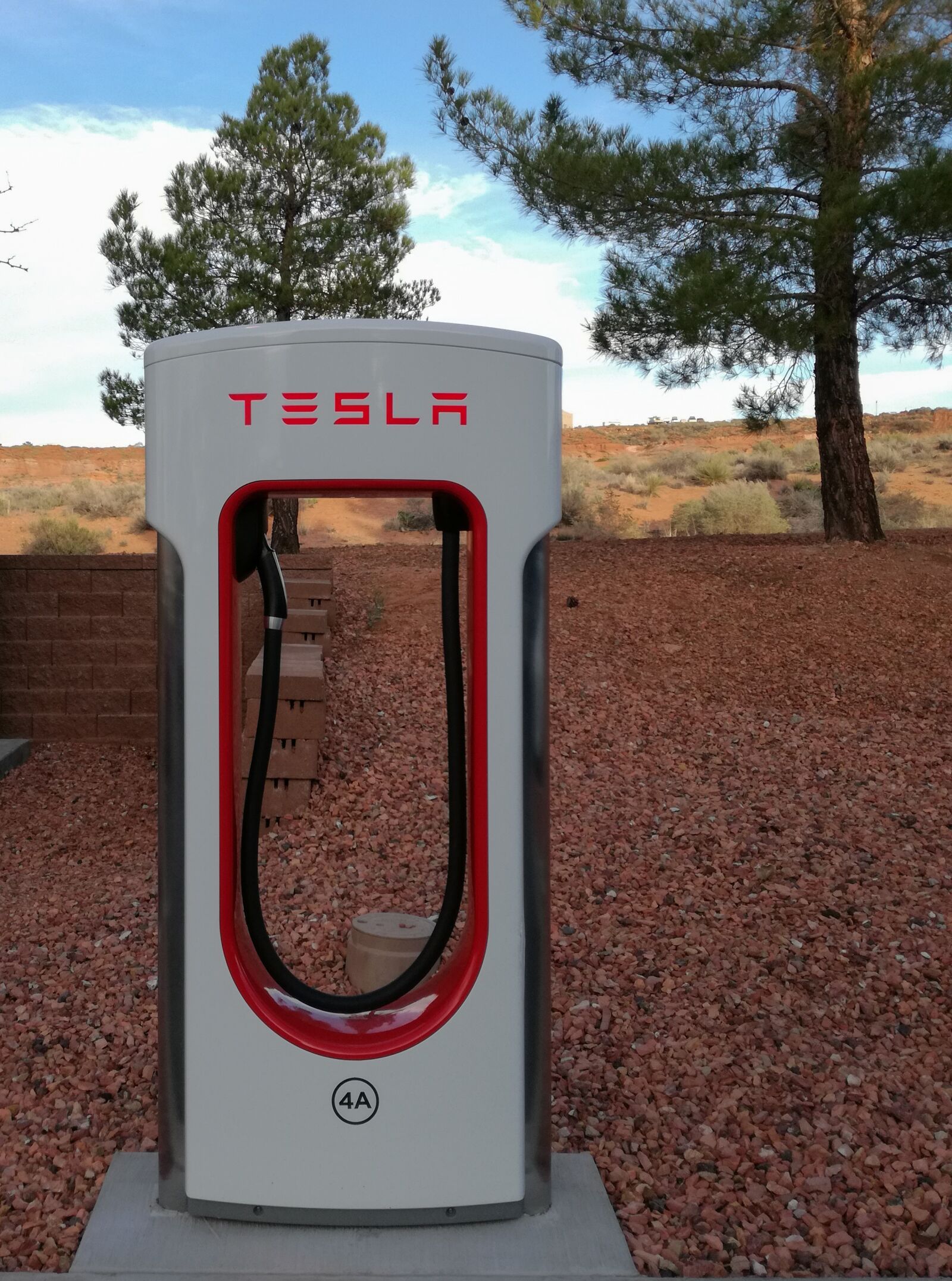 HUAWEI P9 LITE sample photo. Tesla, electric car, e photography