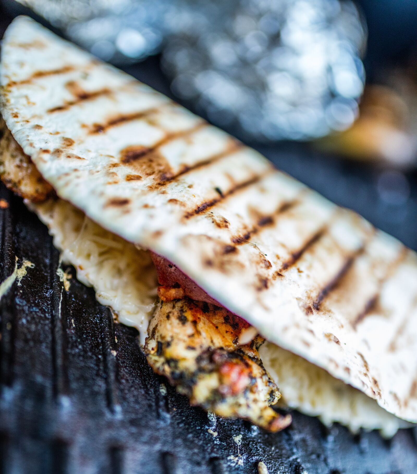 Canon EOS 5DS R sample photo. Grill, barbecue, tortilla photography