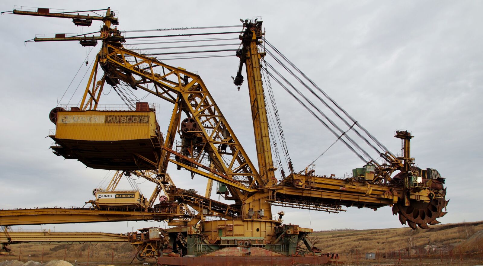 Sony SLT-A58 sample photo. Mining, machine, excavator photography