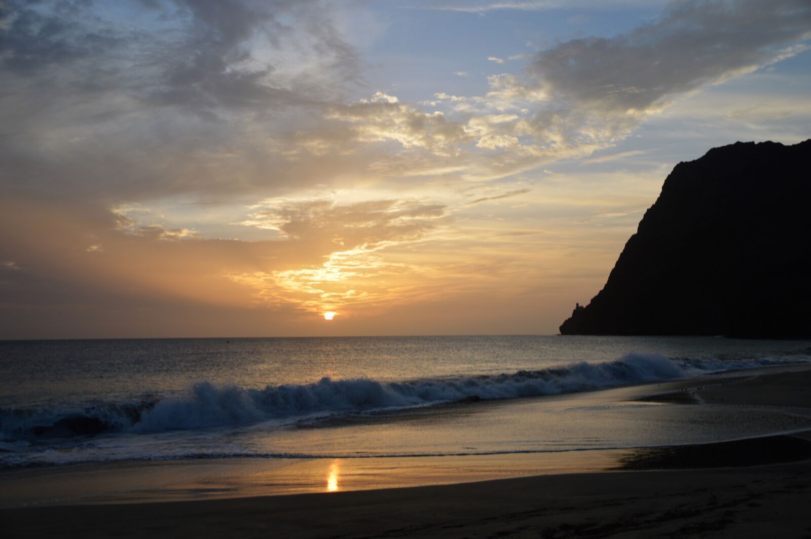 Nikon D3200 sample photo. Cape verde islands, twilight photography