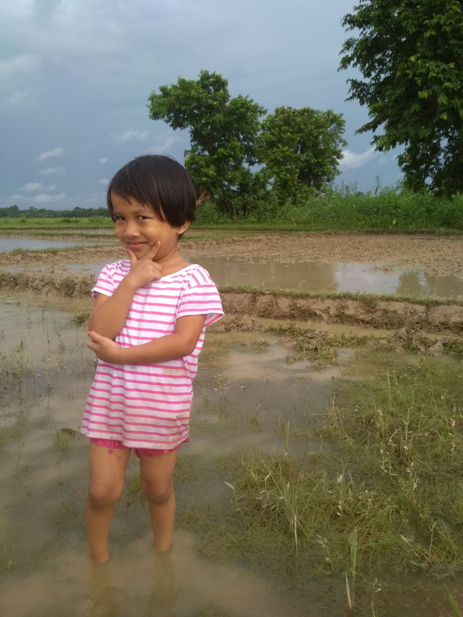 Xiaomi Redmi 4 Pro sample photo. Girl, farming, farm photography