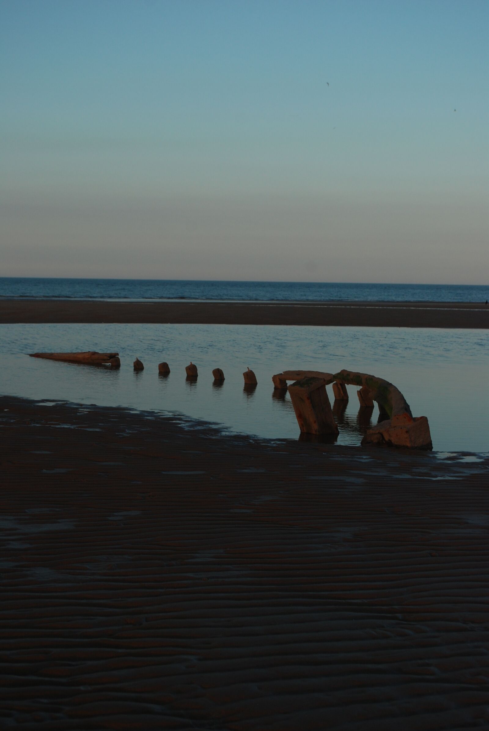 Nikon D80 sample photo. Wreck, sea, blue photography