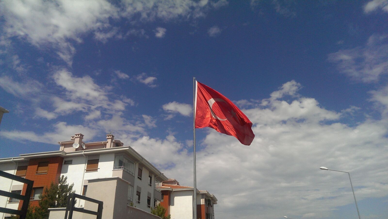 HTC ONE sample photo. Flag, turk, bayragi, turkish photography