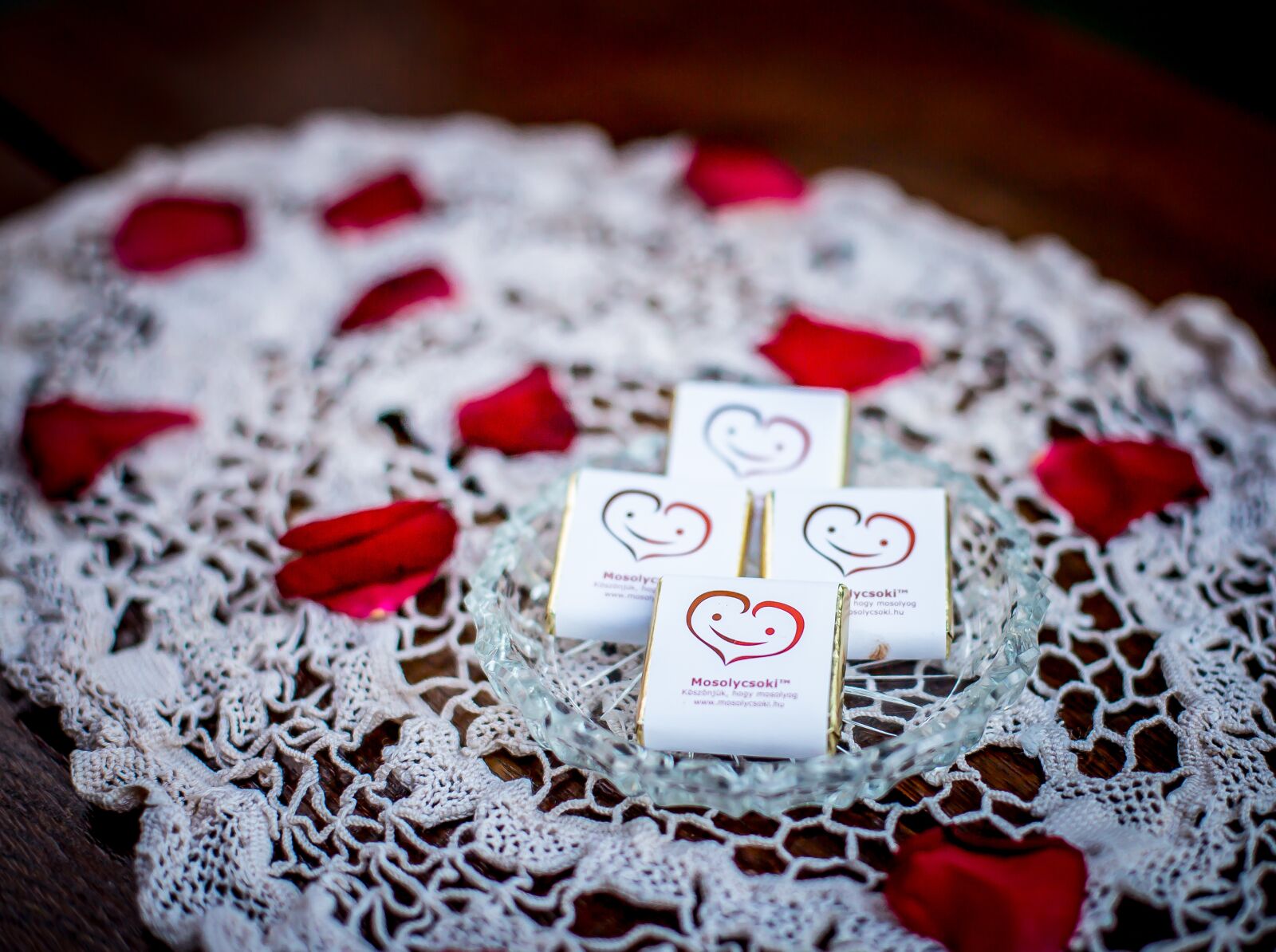 Canon EOS 6D + Canon EF 50mm F1.4 USM sample photo. Chocolate, gift, coffee chocolate photography
