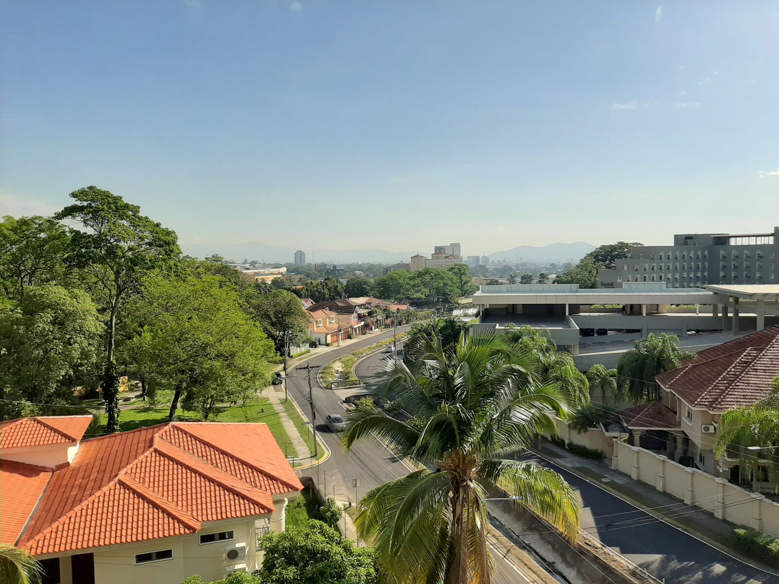 Samsung Galaxy A50 sample photo. City, architecture, buildings photography