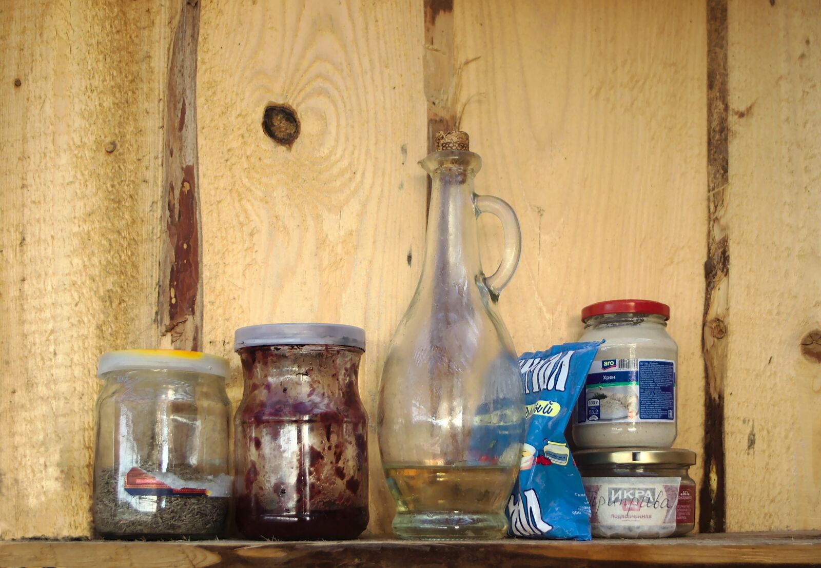 Canon EOS 600D (Rebel EOS T3i / EOS Kiss X5) sample photo. Bank, bottle, food photography