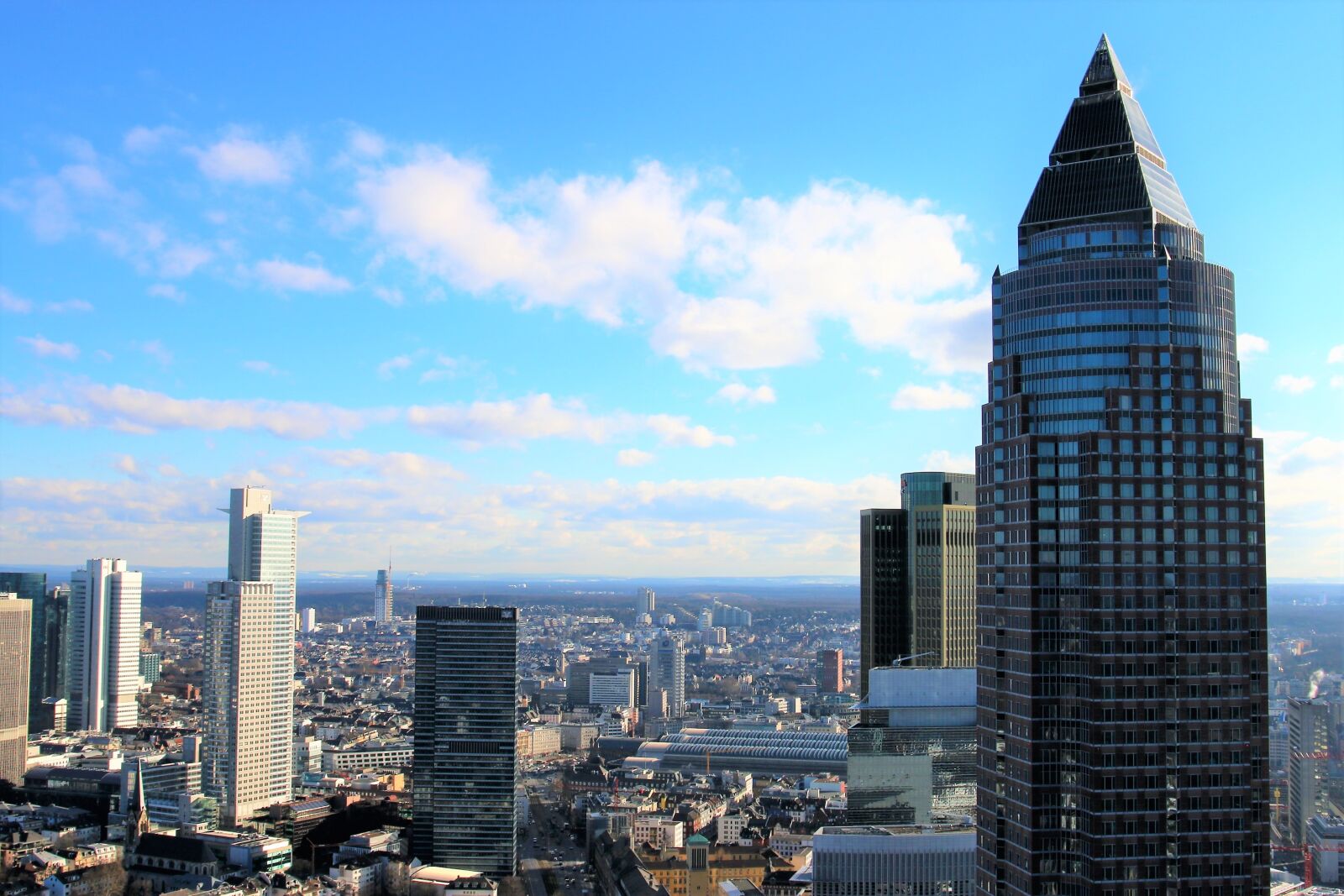 Canon EOS 70D sample photo. Skyscraper, city, skyline photography