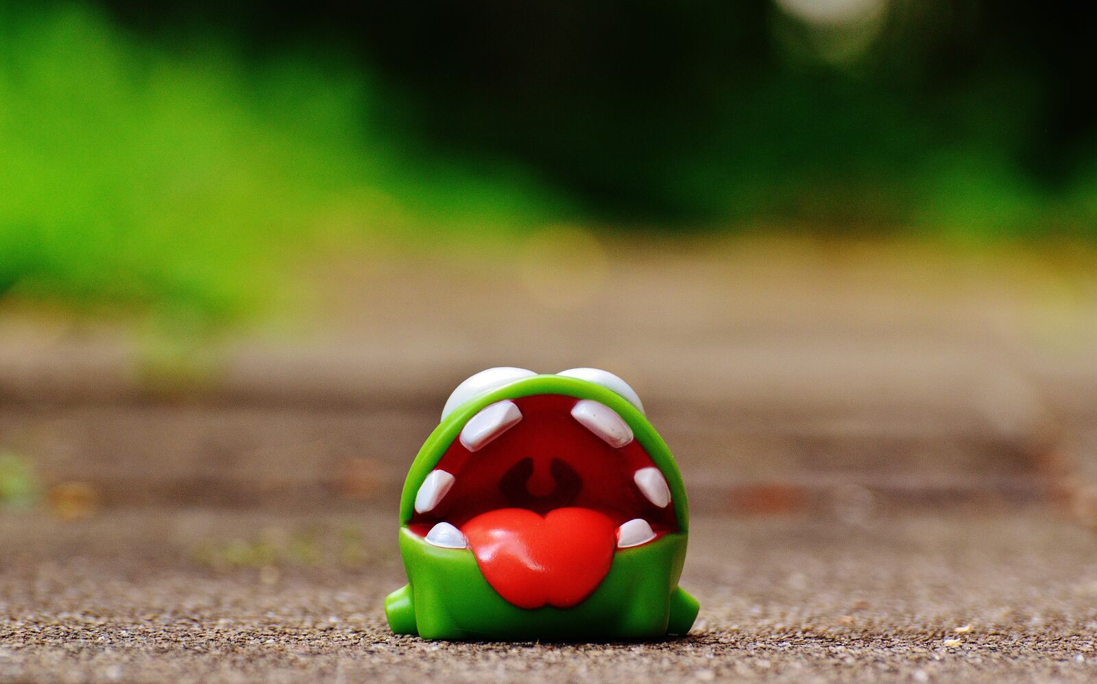 Nikon D3200 sample photo. Cut the rope, figure photography