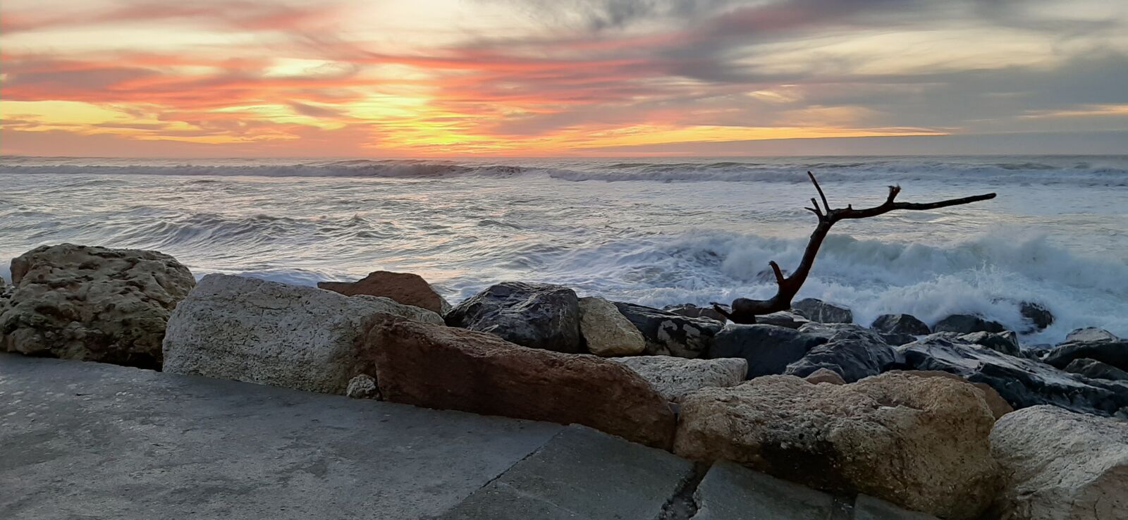 Samsung Galaxy A50 sample photo. Ocean, atlantic, sunset photography