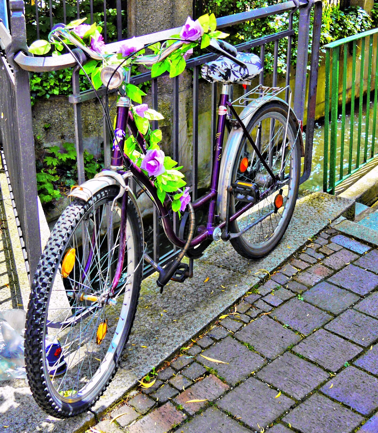 Panasonic Lumix DMC-G6 sample photo. Bike, augsburg, decorated photography